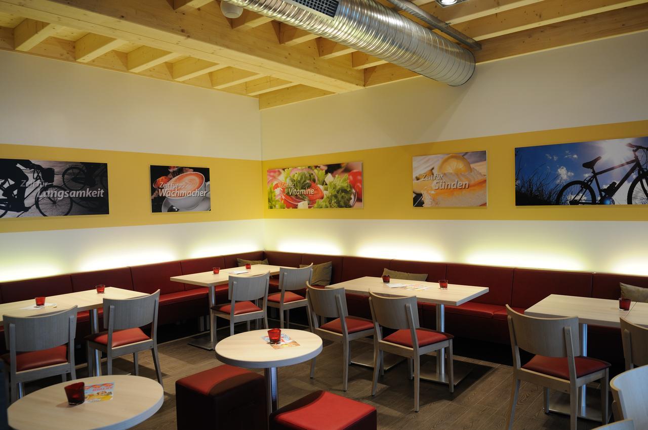 Auszeit Cafe & Hotel Oberwornitz Экстерьер фото